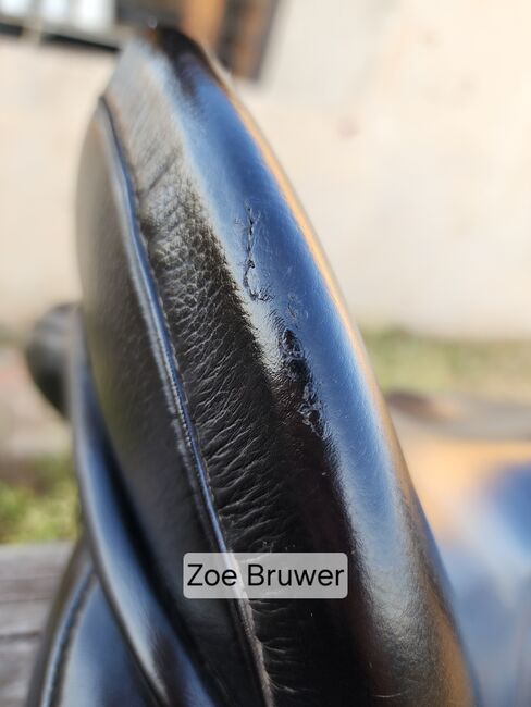 17" JC Saphir Dressage Saddle, JC (Jorge Canvas) Saphir, Zoe, Dressage Saddle, Pretoria North, Image 2