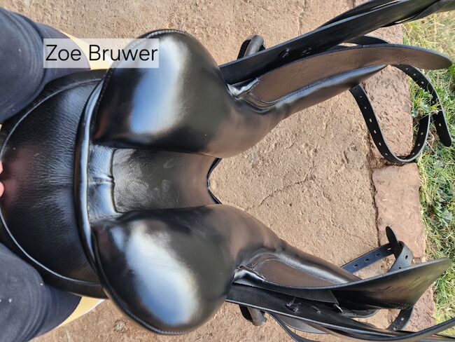 17" JC Saphir Dressage Saddle, JC (Jorge Canvas) Saphir, Zoe, Dressage Saddle, Pretoria North, Image 6