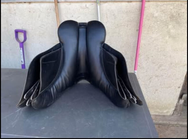 17 Morris & Nolan VSD Saddle, Morris & Nolan  VSD, Kellie Eva Jones, All Purpose Saddle, Reading, Image 4