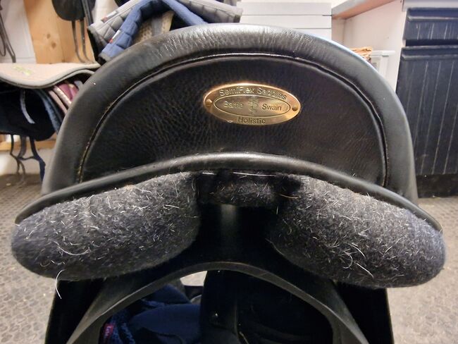 17" Semi-flex Dressage Saddle, Barry Swain Semi-flex, Nicola, Dressursattel, Compton Beauchamp, Abbildung 4