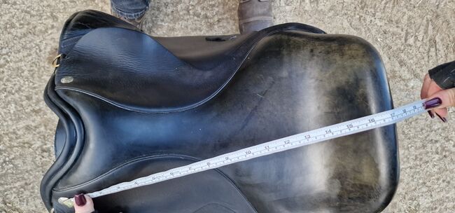 17" Semi-flex Dressage Saddle, Barry Swain Semi-flex, Nicola Hall, Dressage Saddle, Swindon, Image 6