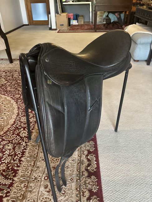 17” Stubben Colombo RC Dressage Saddle, Stubben Colombo RC, Natasha , Dressage Saddle, Johannesburg , Image 3