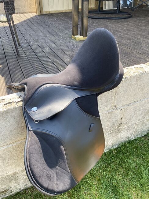 17” Thorowgood Saddle, adjustable gullet, Thorowgood , Kaite , All Purpose Saddle, Stranraer , Image 2