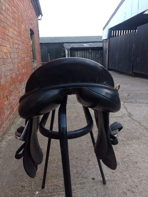 17" wide fit Manor Saddlery GP black, Manor Saddlery General purpose, Jean Costello, All Purpose Saddle, RUGBY, Image 4