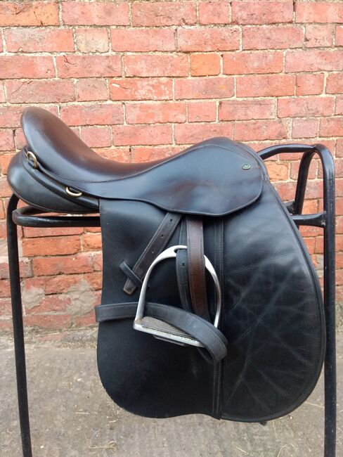 17" wide fit Manor Saddlery GP black, Manor Saddlery General purpose, Jean Costello, All Purpose Saddle, RUGBY, Image 6