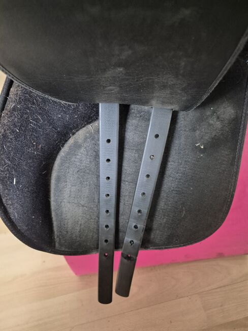 17" Wintec changeable gullet saddle with 2 gullets, Wintec Easy Change , Saphron , Other Saddle, Helsby, Image 10