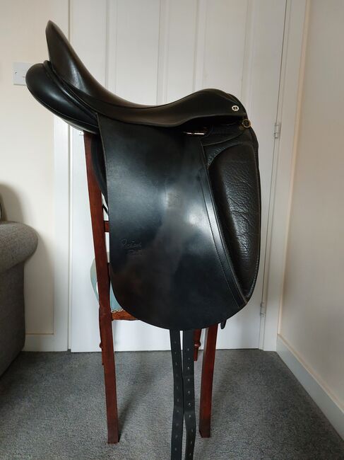 17inch Barnsby Dressage Saddle, Cliff barnsby, Rachel, Siodła ujeżdżeniowe