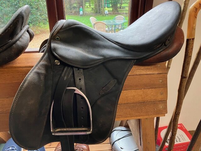 18" All purpose Stubben saddle (with irons and leathers), Stubben Krefela, Paul Mitchell, Siodła wszechstronne, St Clement