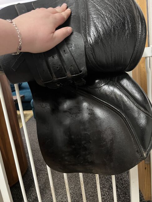 18” English Leather Med Jump Saddle, Walsall, Ashleigh, Siodła skokowe, Llanfyllin, Image 5