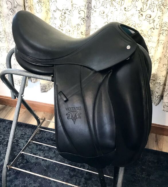 18” Voltaire Adelaide Dressage MW, Voltaire  Adelaide , Sarah, Dressage Saddle, Warren, Image 3