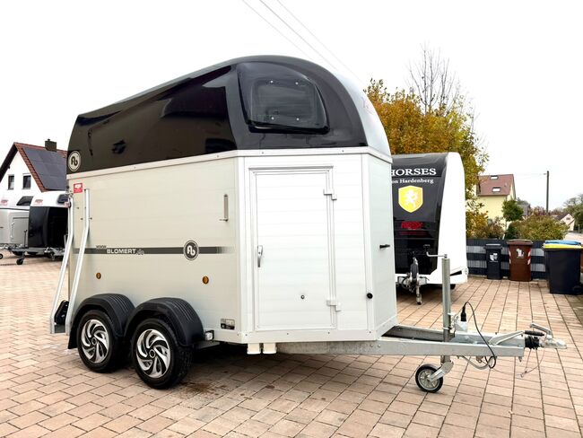 ❗️1A Blomert Nairobi Alu Saka Pferdeanhänger Pferdehänger, Blomert  Nairobi, Fuchs Daniel, Ellgau - Pferdeanhänger seit 2016  (Nutzfahrzeughandel und Vermietung Daniel Fuchs ), Horse Trailers, Ellgau 