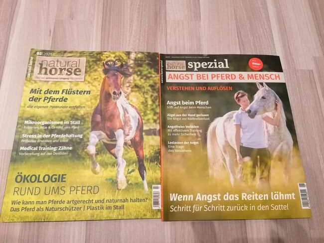 2 Zeitschriften Natural Horsr, Natural Horse Zeitschriften , Julia Dickhäuser , Książki, Fröndenberg