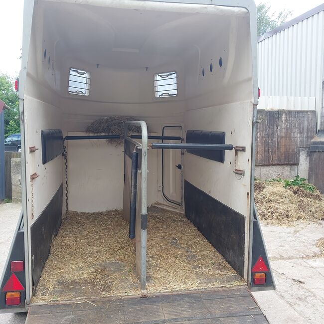 Gebr. 2 Pferdeanhänger, La Jordi Laura, Bjoern Koennecker , Horse Trailers, Ronnenberg , Image 3