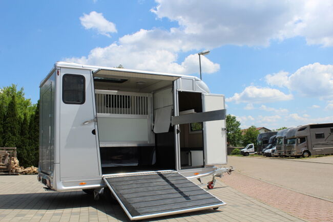 2er Pferdeanhänger mit Kleinem Wohnabteil 2,7t Pferdetransporter Hengstausstattung, Dickenherr Anka Dickenherr Anka Hengstausstattung, Gerhard Strobel (Dickenherr Trucks und Trailers), Horse Trailers, Baden-Württemberg - Unterschneidheim, Image 9