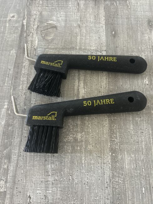 2 Marstall Hufkratzer mit Bürste - 50 Jahre Jubiläum- Neu, Marstall, Lisa, Putzzeug, Frickenhausen