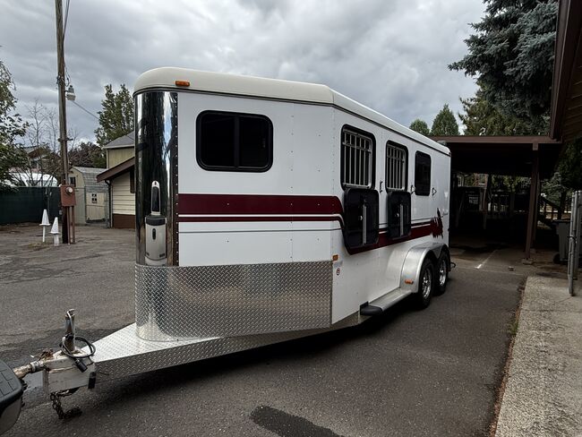 2003 Charmac extra tall aluminum 3 horse slant, Charmac, Sam , Horse Trailers, Vancouver