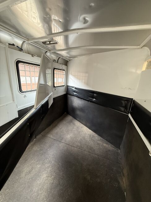 2003 Charmac extra tall aluminum 3 horse slant, Charmac, Sam , Horse Trailers, Vancouver, Image 9