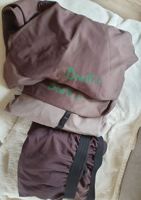 2x braune Boett Ekzemdecken mit Reparatursets und 3-Gurt-Bauchlatz, Boett , Frederike, Horse Blankets, Sheets & Coolers, Burgwedel, Image 3