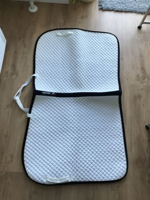 3 Dressurschabracken Eskadron und Eurostar, Eskadron und Eurostar, Marion, Dressage Pads, Ludwigshafen, Image 2