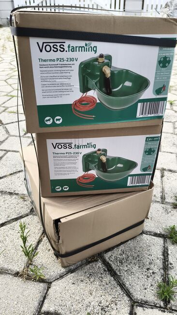 3x Beheizbare Tränken, VOSS.farming, Selina, Buckets, Feeders & Waterers, Kittsee