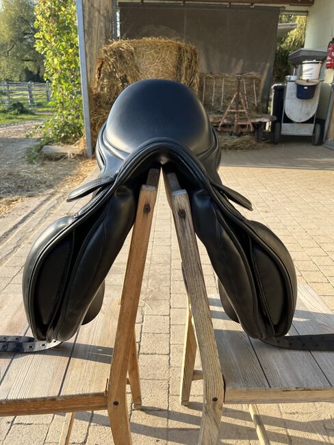 3S Bentley Classic, 3S  Bentley Classic , Lea Mußler, Dressage Saddle, Leimen, Image 5