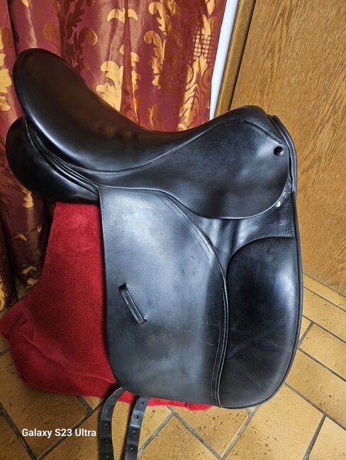 7,5 Dressur Sattel, County Saddelery , Monika Kersten , Dressage Saddle, Bad Oeynhausen , Image 3