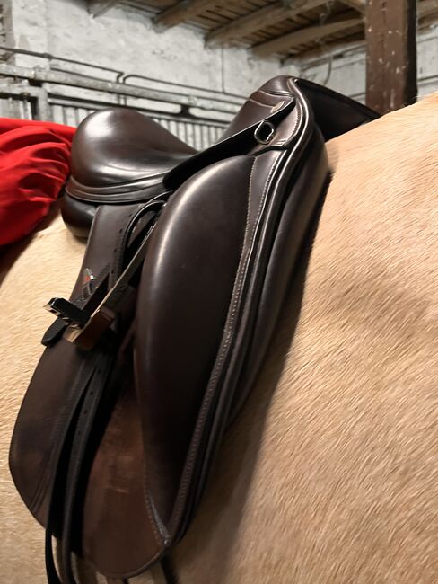 Absolutes Schnäppchen! Selleria Equipe Olymp Dressursattel braun 17', Selleria Equipe Olymp, Lynn Marie, Dressage Saddle, Hannover, Image 9