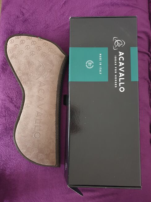 Acavallo memory foam pad Größe L spine relief slicon grip braun, Acavallo memory foam pad, Frau Schmidt, Inne podkładki pod siodło, Oberschleißheim