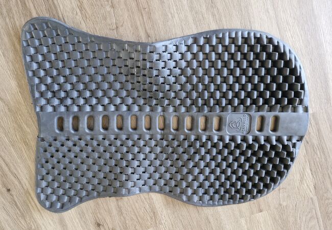 Acavallo-Pad Sattelunterlage Piuma Air-Release Pad hinten erhöht, Acavallo Piuma Air-Release, Maintz, Sattelzubehör, Herne