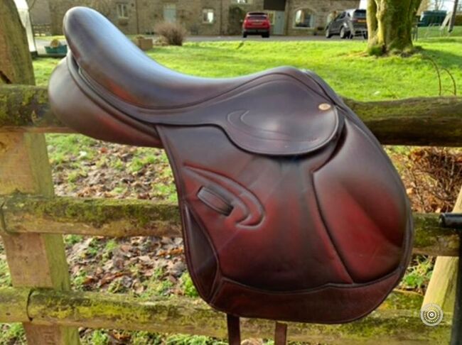 Adam Ellis Event Saddle 17.5” M/W, Adam Ellis  Event Monoflap , Laura Lindsay, Jumping Saddle, Morpeth