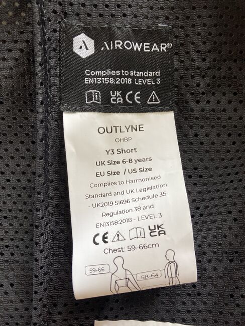 AIROWEAR OUTLYNE II JUNIOR 6-8years NEW, Airowear OUTLYNE II junior 6-8yrs Y3 short, Pippa Nixon, Safety Vests & Back Protectors, Chichester, Image 11