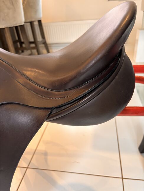 Albion 17.5 brown GP saddle, Albion K2 , Rin Hall, All Purpose Saddle, Brackley, Image 9