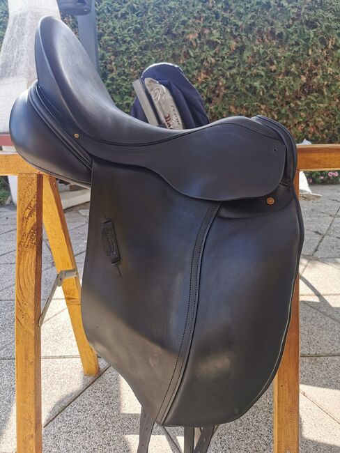 Albion Dressursattel SLK 17,5zoll schwarz, Albion  Adujsta Europa SLK HH/NS, Selina Lange , Dressage Saddle, Achstetten, Image 5