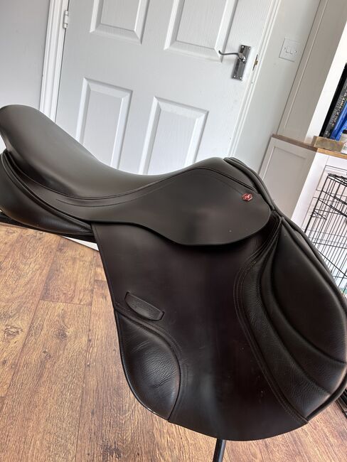 Albion K2 Jump Saddle 18” MW, Albion K2 Jump , Laura , Springsattel, Evesham