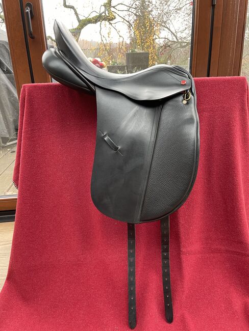 Albion K2 Legend 17“ Dressursattel, Albion K2 Legend, Anna Lisa Schulze Wälter, Dressage Saddle, Dortmund 