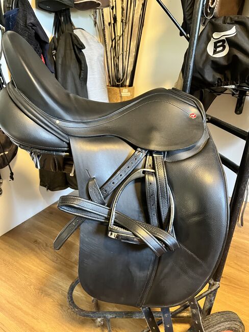 Albion Sattel schwarz, 17“, Albion  SLK, Miriam, Dressage Saddle, Düsseldorf , Image 4