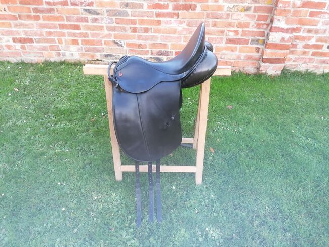 Dressursattel Albion SLK, 17,5 Zoll, mittlere Kammer, Albion SLK Albion SLK, Claudia Bertram, Dressage Saddle, Hildesheim , Image 9