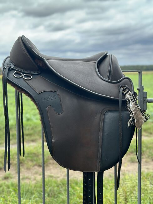 Fast NEU: Barefoot Cherokee Gr.2. Vielseitigkeitssattel, Barefoot®  Barefoot® 'Cherokee' , MM, Treeless Saddle, Schaafheim, Image 7