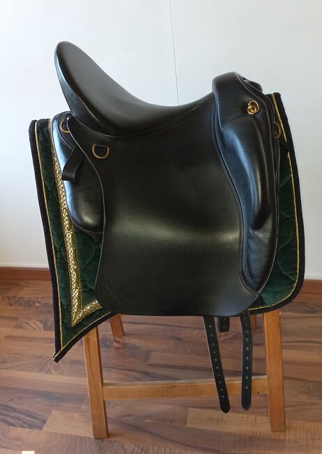 Alpha Vaquero, Iberosattel Sommer Alpha Vaquero , Kathrin Meier, Baroque Saddle, Egnach