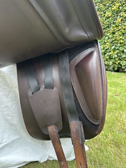 Amerigo Classic Dressage - Dressursattel braun 17,5 Zoll, Amerigo Classic Dressage, Miriam Ostkotte, Dressage Saddle, Ochtrup, Image 5