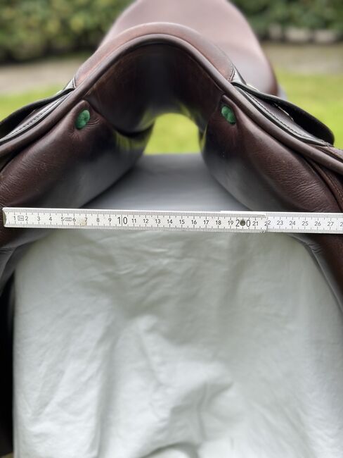 Amerigo Classic Dressage - Dressursattel braun 17,5 Zoll, Amerigo Classic Dressage, Miriam Ostkotte, Dressursattel, Ochtrup, Abbildung 10
