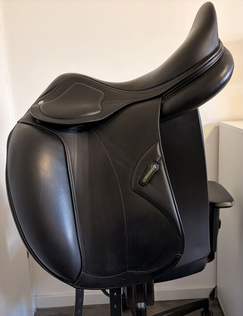 Amerigo Dressursattel, Amerigo  Pinerolo, Menzel , Lambskin Pad, Bruchköbel 