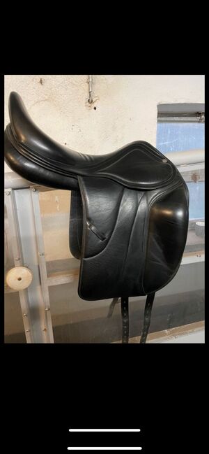 Amerigo Dressursattel 18“, Amerigo Vega, Privat, Dressage Saddle, Lohmar, Image 2