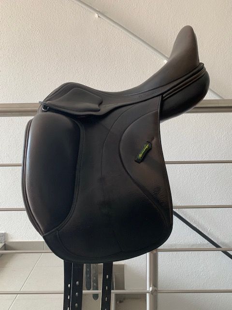 Amerigo Dressursattel 17,5“ Cervia/Pinerolo, schwarz, Amerigo Cervia/Pinerolo, Jürgen Arendt, Dressage Saddle, Altenberge