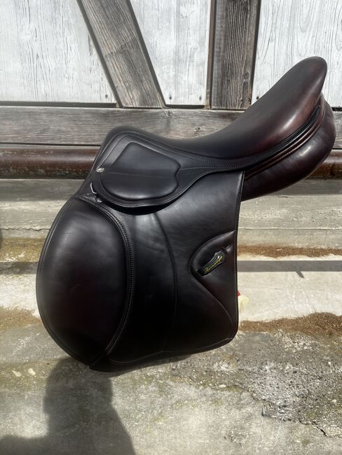 Amerigo Pinerolo 17,5 dunkelbraun, Amerigo , Alika , Jumping Saddle