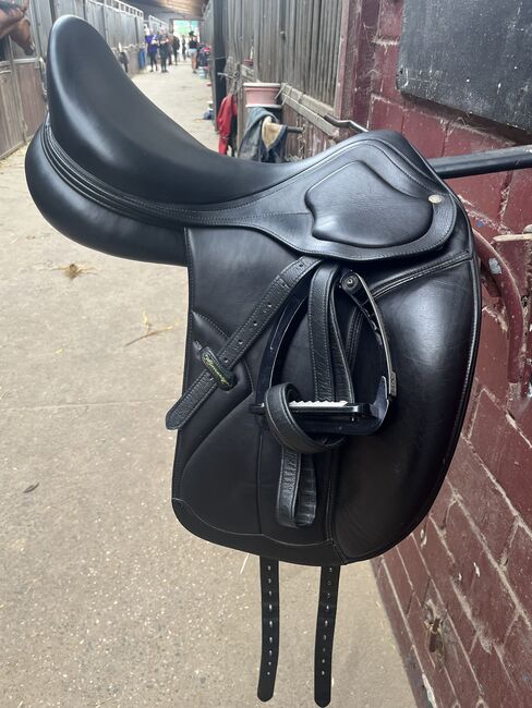 Amerigo Pinerolo Dressursattel zu verkaufen, Amerigo Pinerolo, Stefanie Behringhoff, Dressage Saddle, Mülheim an der Ruhr, Image 6