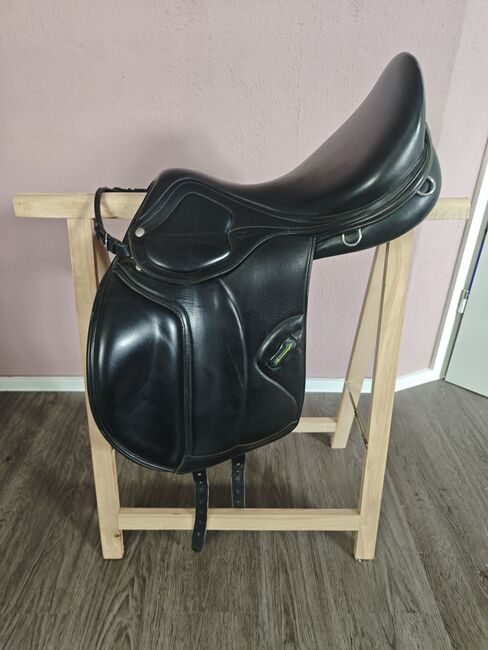 Amerigo Pinerolo VSD17,5 Zoll BREIT +3,5 Freiberger Kaltblut, Amerigo  Pinerolo VSD, Nadine Semrau, All Purpose Saddle, Kreuzlingen