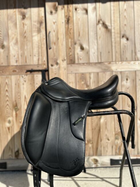 Amerigo Vega Dressursattel 17‘‘, Amerigo Vega, Nina Vitzthum, Dressage Saddle, Mühldorf