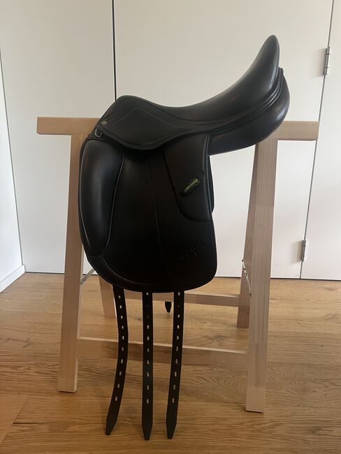 Amerigo Vega Dressursattel - neuwertig, Amerigo Vega, Clara, Dressage Saddle, Zürich, Image 7