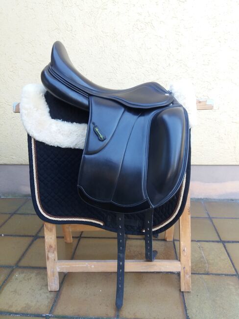 Amerigo Vega Dressursattel 18 Zoll KW M+1,5 Neukauf 07/2020 (m. RN), Amerigo  Vega, Karin Gistel, Dressage Saddle, Wertheim, Image 11